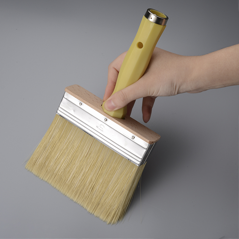 brosse de peinture murale