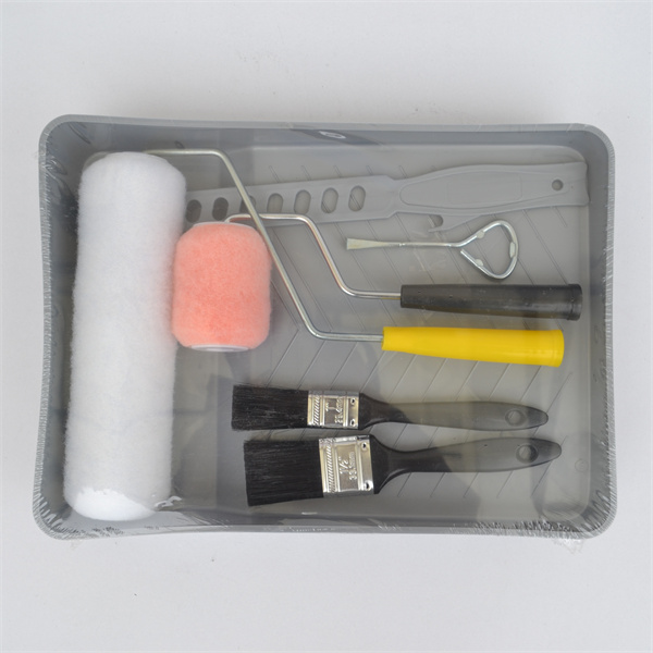 Jeu de plateaux &agrave; rouleaux de peinture